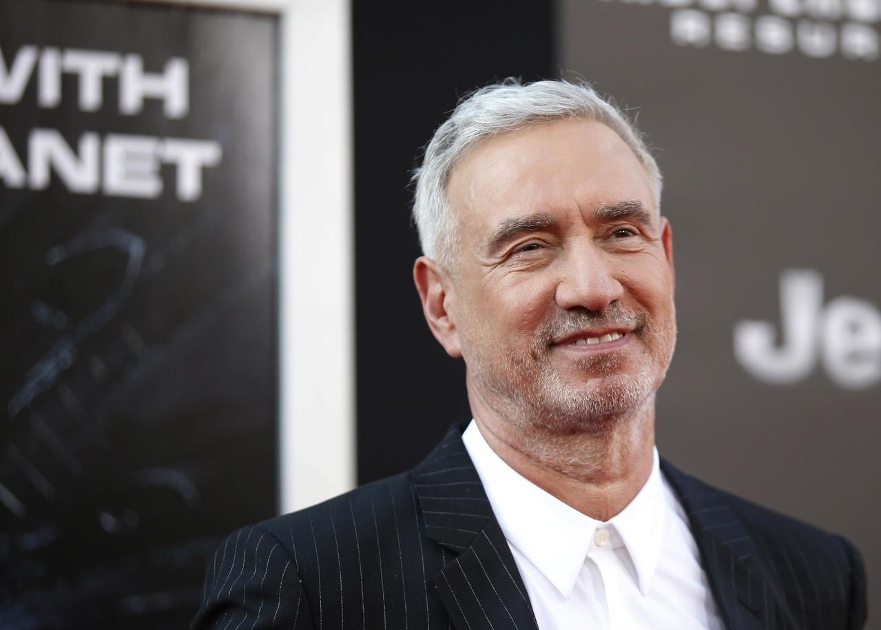 「ID4」导演罗兰艾玛瑞克认为漫威英雄片很「助眠」,一看就眼皮沉重、很好睡。 图/...