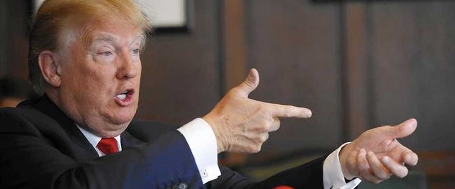 川普插手干涉战争罪事件,允许盖拉格保留徽章并恢复军阶,上周还在佛州的俱乐部宴请盖...